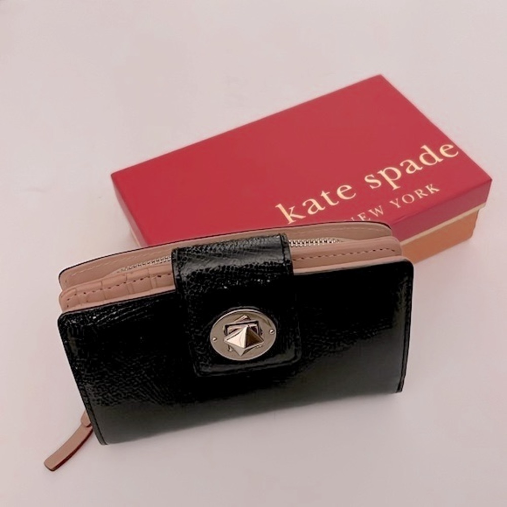 NWT NIB KATE SPADE WALLET